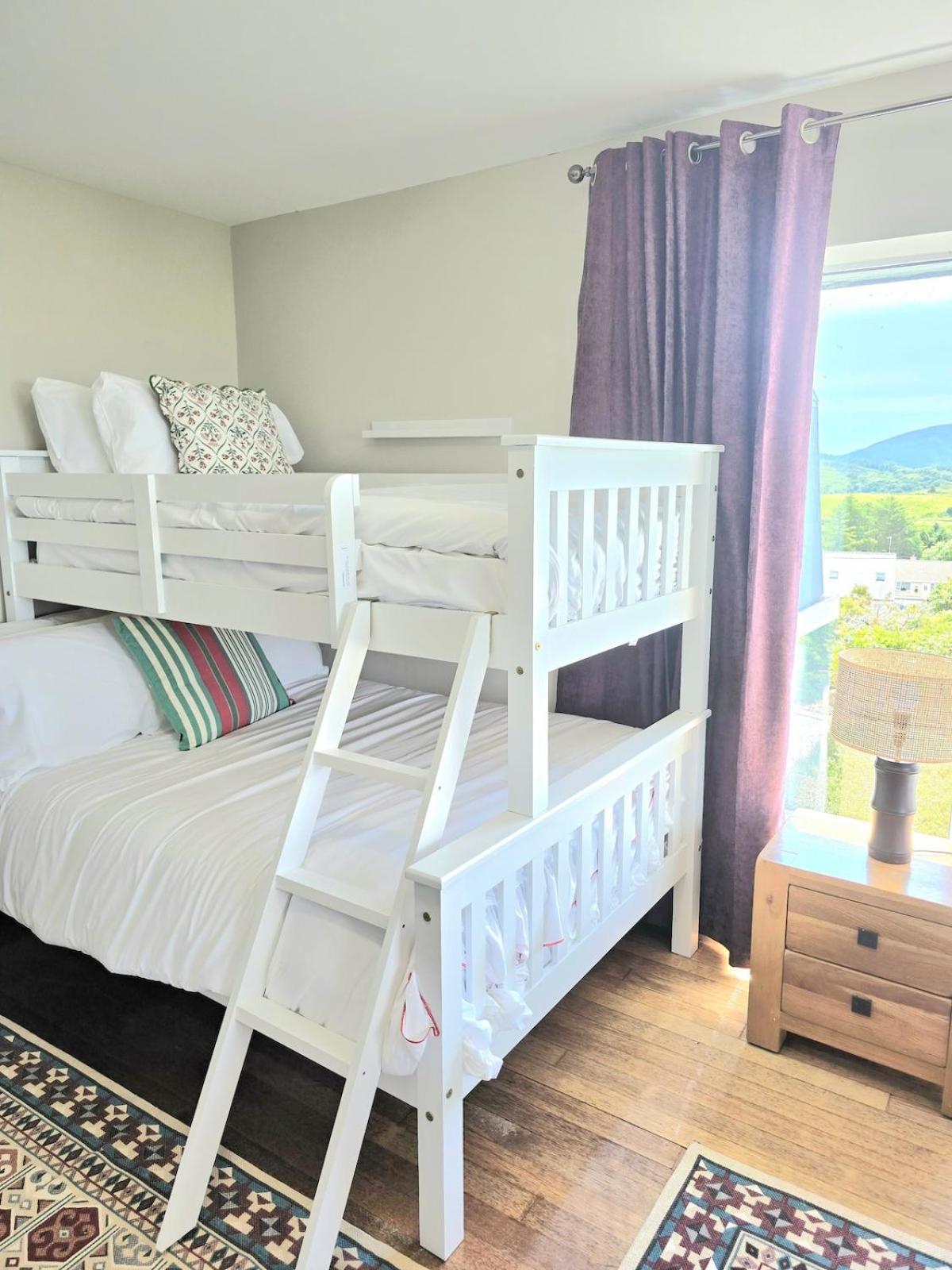 Abbey 4 Bedroom * Ardara